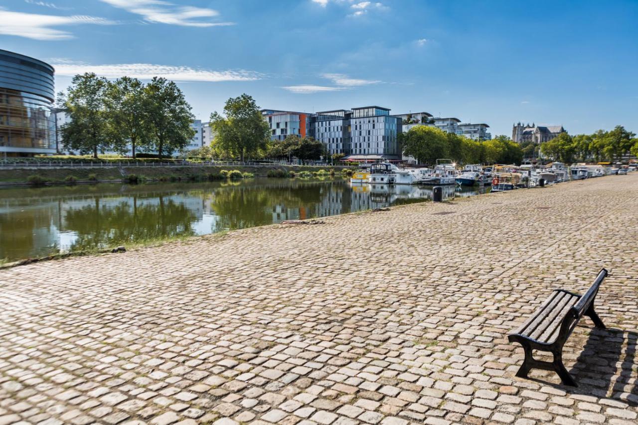 L'Idylle : T2 De Standing Avec Parking - Gare/Cite Des Congres/Lieu Unique Leilighet Nantes Eksteriør bilde